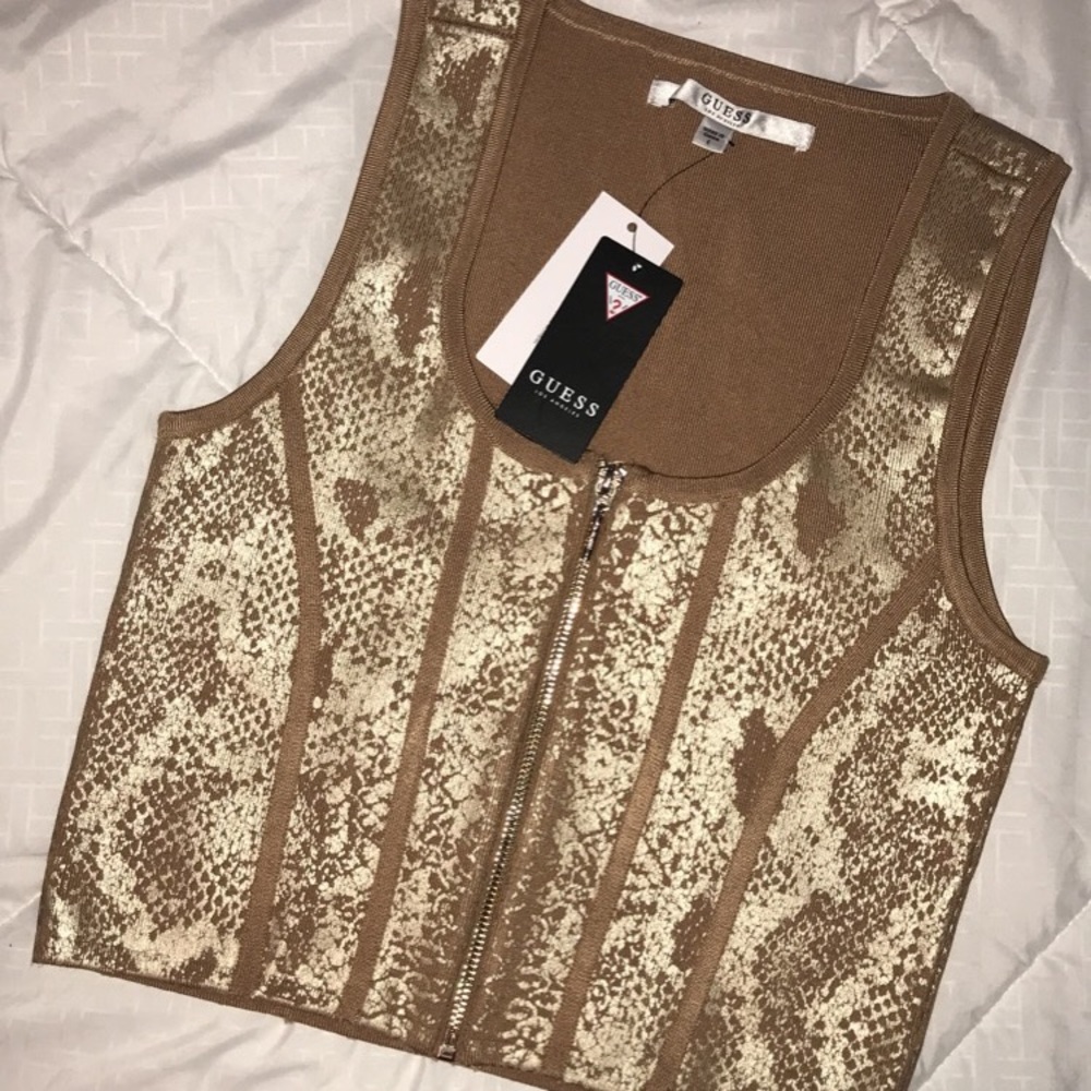 Cropped tank top